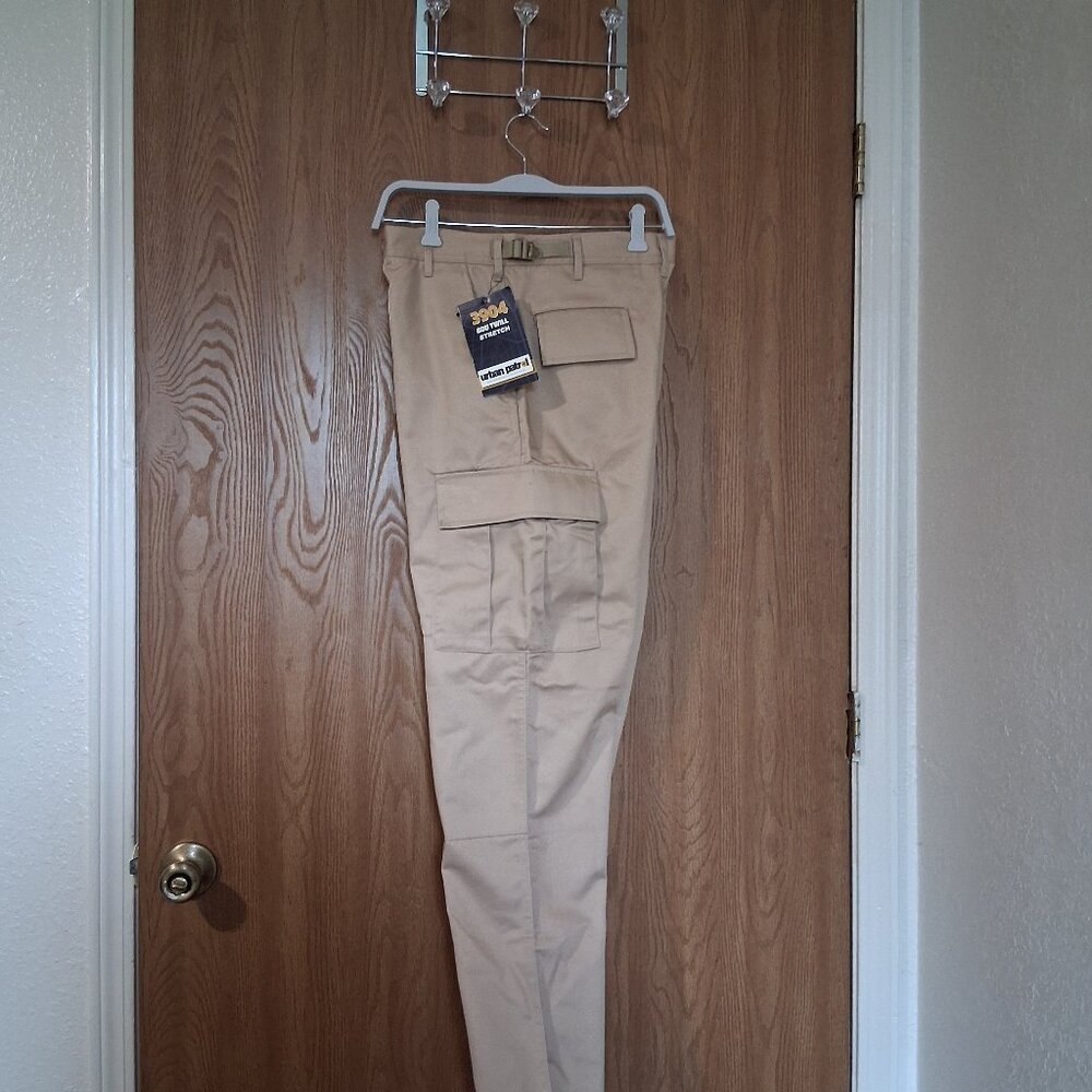 NEW,  Adjustable Waist from 31 to 35 Urban Patrol #3904 BDU Tactical Cargo Pants